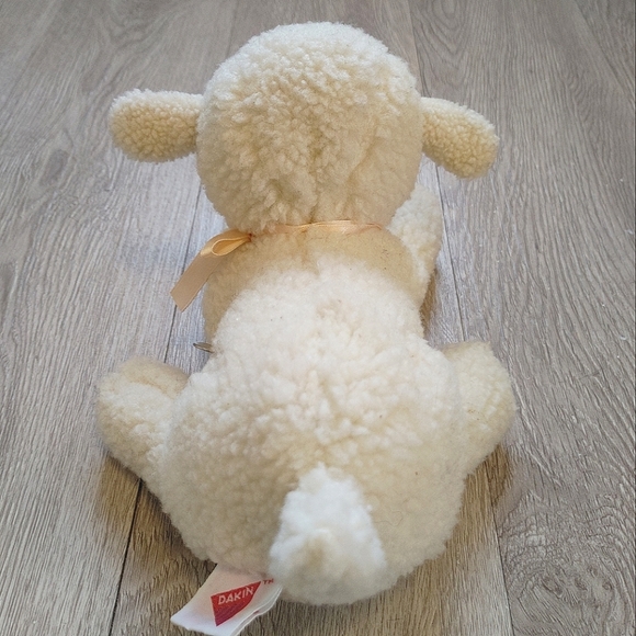 Dakin 1989 White Lamb Sheep Plush Musical Animated Stuffed Animal Jesus Loves Me - Picture 10 of 12